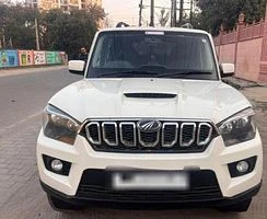 Mahindra Scorpio S5 2WD 2018