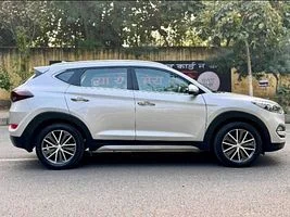 Hyundai Tucson 2WD AT GL Petrol 2017