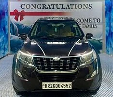 Mahindra XUV500 W11 AT 2018