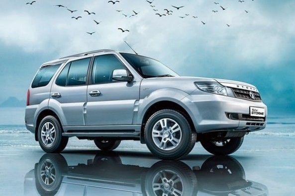 tata safari storme 2018