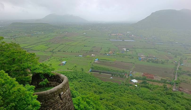 Junnar (60 km | approx. 2 hours)
