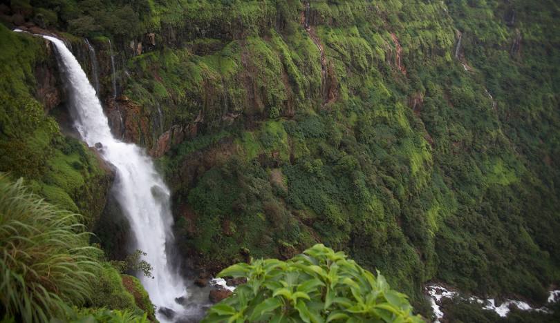 Panchgani (18 km | approx. 42 minutes)