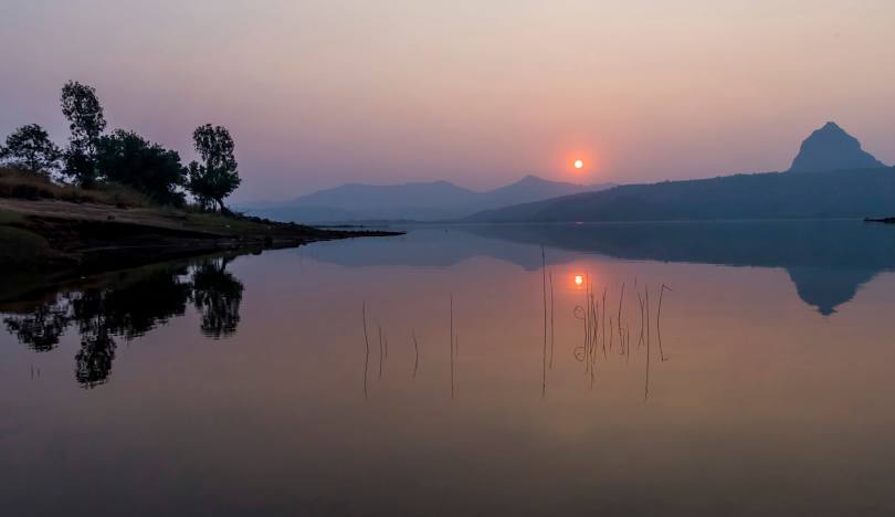 Pawna Lake (23 km | Approx. 49 mins)