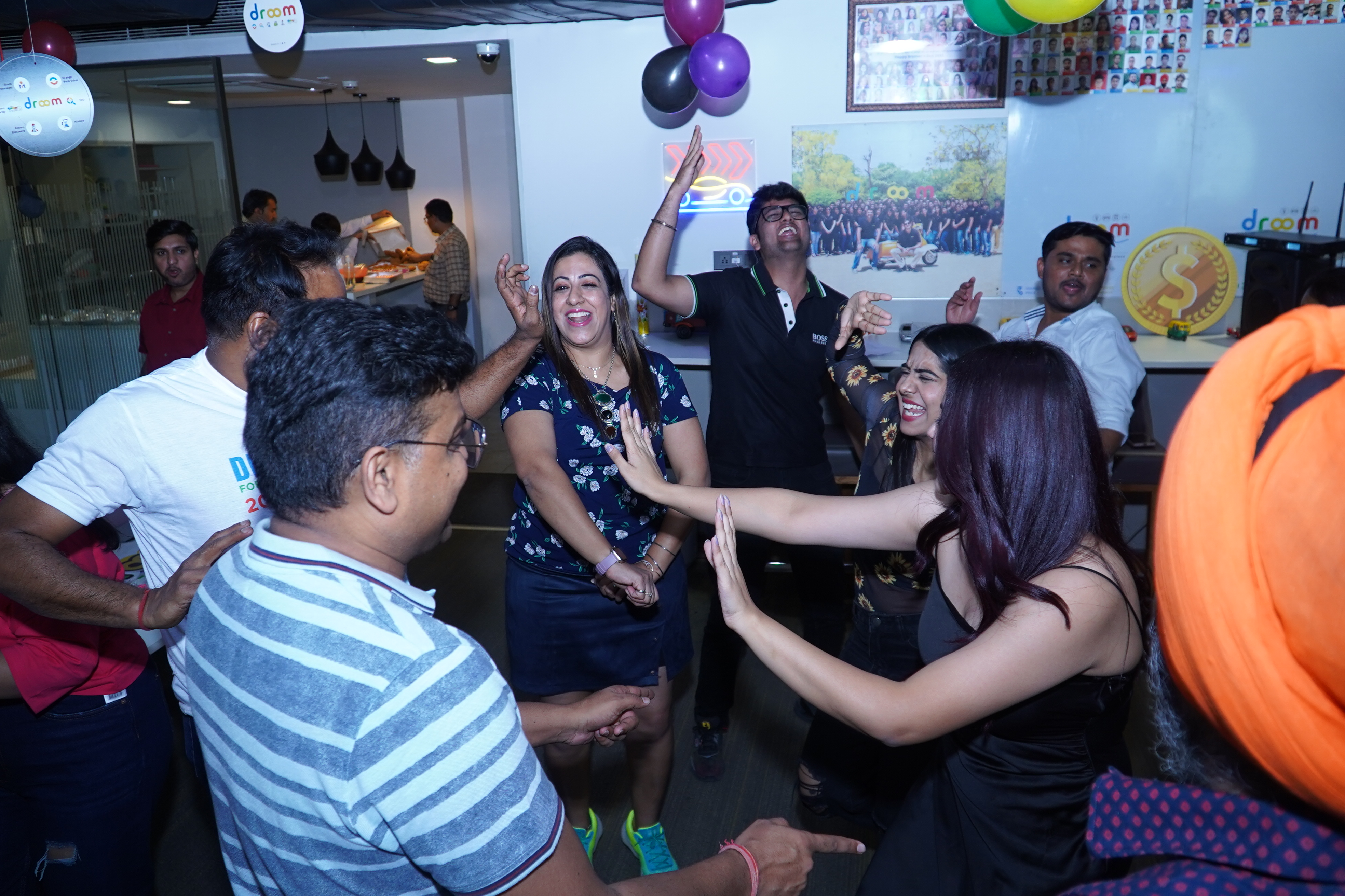 Parties at Droom