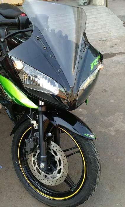 Yamaha YZF-R15 2.0 150cc 2015