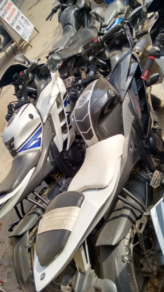 Yamaha YZF-R15 2.0 150cc 2012