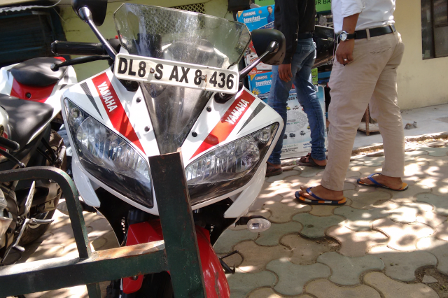 Yamaha YZF-R15 2.0 150cc 2012