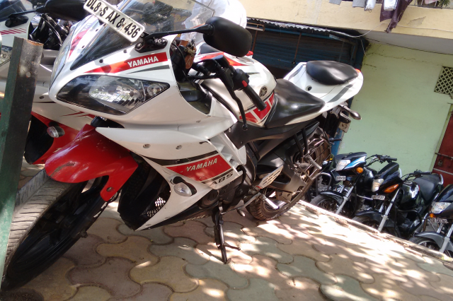 Yamaha YZF-R15 2.0 150cc 2012