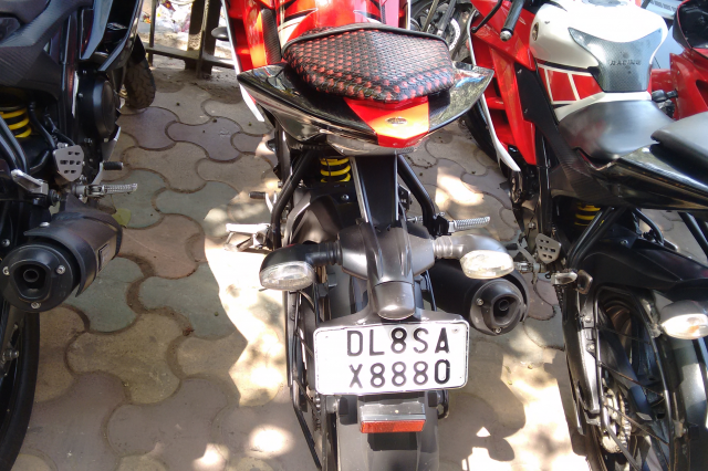 Yamaha YZF-R15 2.0 150cc 2012