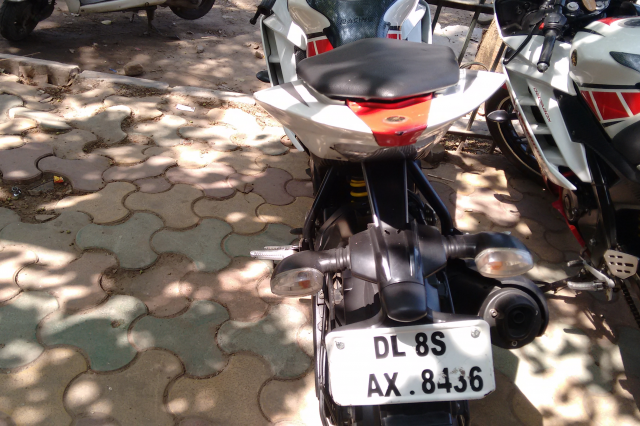 Yamaha YZF-R15 2.0 150cc 2012