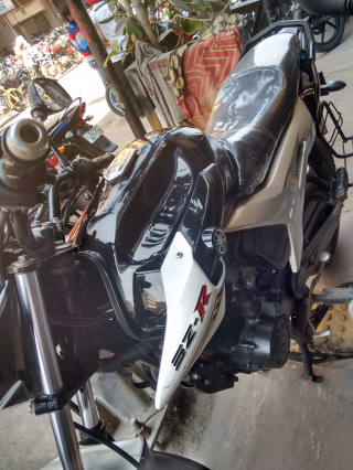 Yamaha SZR 150cc 2012