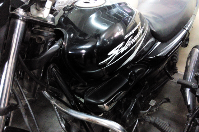 Hero Super Splendor 125cc 2011