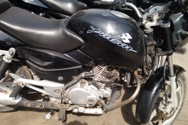 Bajaj  Pulsar 180cc 2011