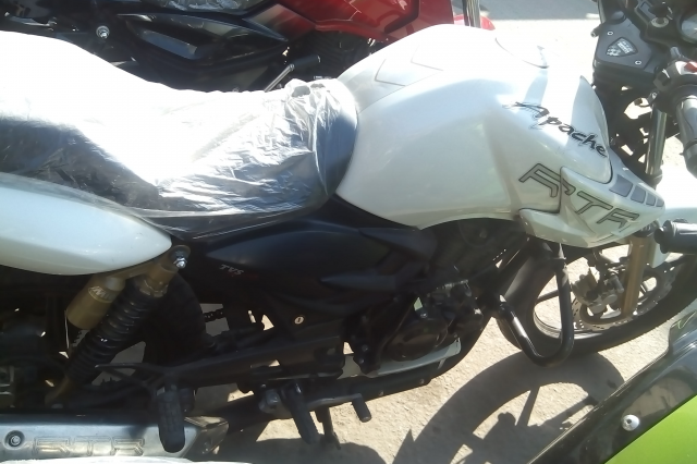 TVS Apache RTR 180cc 2013