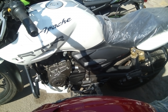 TVS Apache RTR 180cc 2013