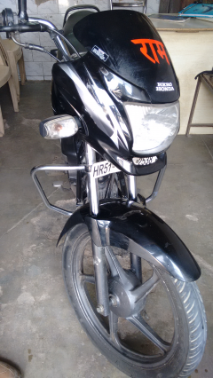 Hero Super Splendor 125cc 2011