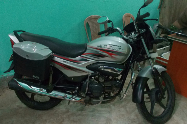 Hero Super Splendor 125cc 2013