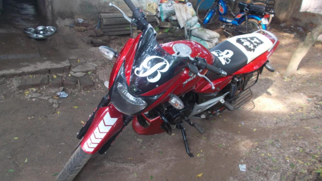 Bajaj Pulsar 150cc 2012