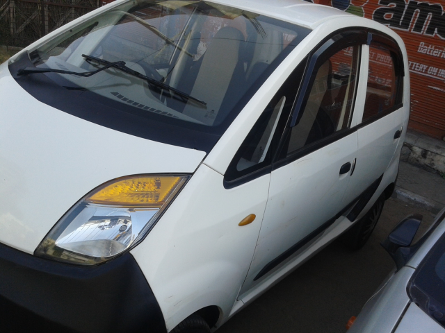 Tata Nano CX 2012