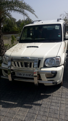 Mahindra Scorpio VLX 2WD BS IV 2013