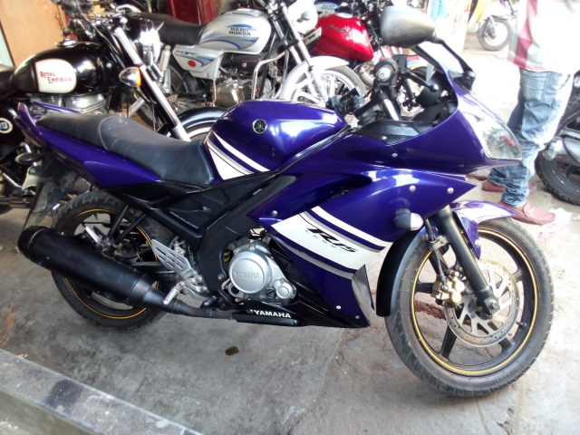 Yamaha YZF-R15 150cc 2011