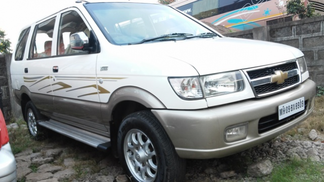 Chevrolet Tavera NEO LT L 9 STR BS III 2011