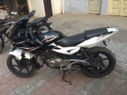 Bajaj Pulsar 220cc 2014