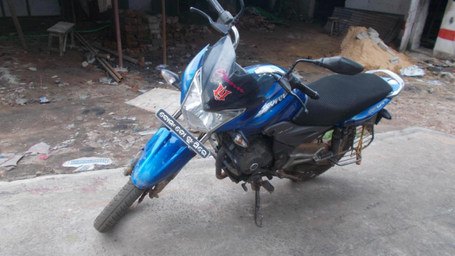 Bajaj Discover 125cc 2013