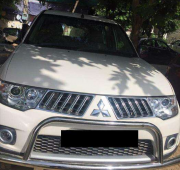 Mitsubishi Pajero Sport 2.5 MT 2013