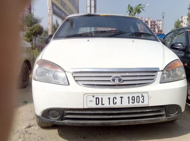 Tata Indigo eCS GLX 2012