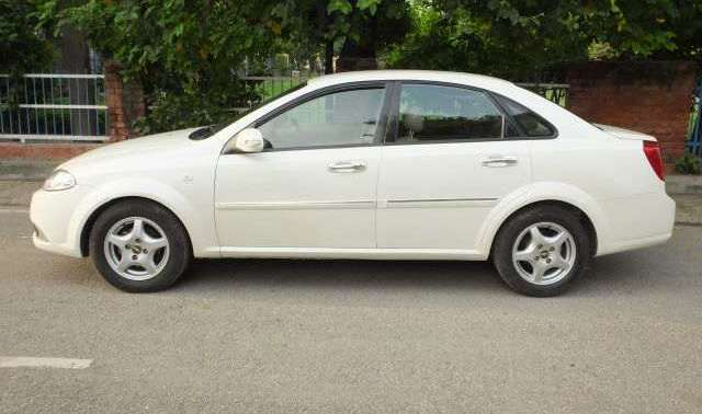 Chevrolet Optra Magnum LT 2.0 TCDi 2012