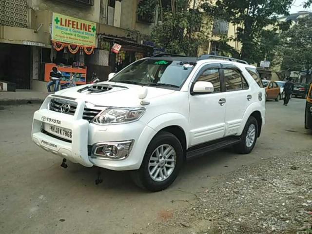 Toyota Fortuner 3.0 4X2 AT 2013