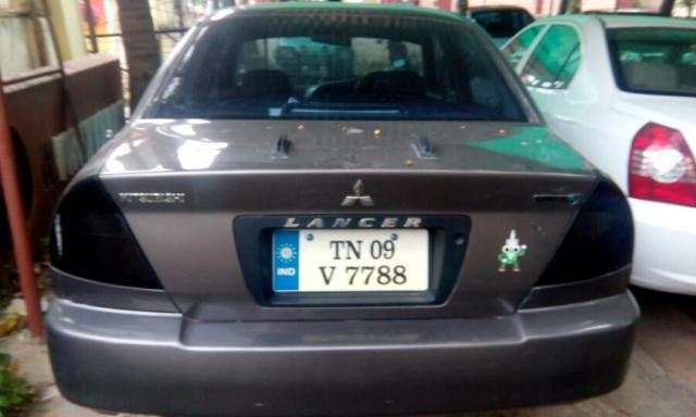 Mitsubishi Lancer LXd 2000