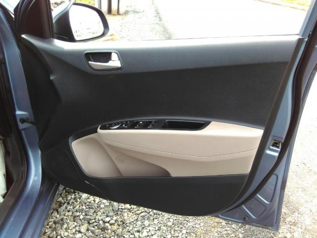 Hyundai Grand i10 1.2 Sportz (O) AT 2017