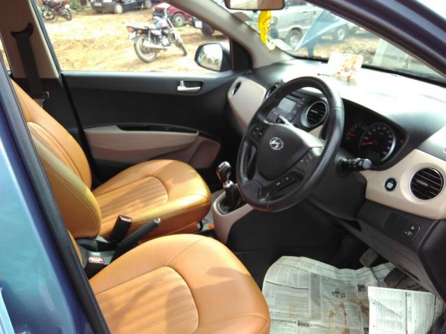 Hyundai Grand i10 1.2 Sportz (O) AT 2017