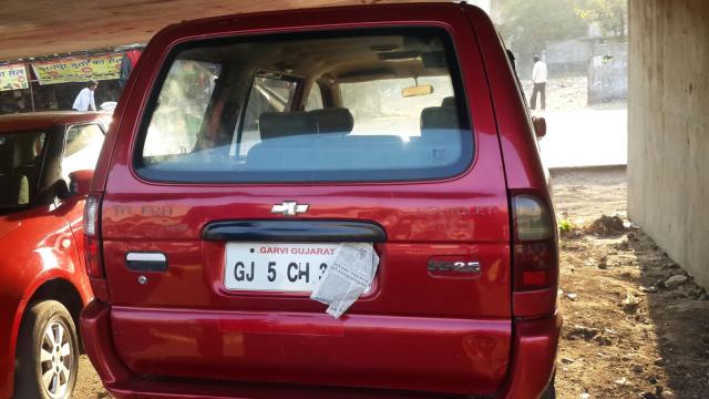 Chevrolet Tavera NEO LS B3 10 STR BS III 2007