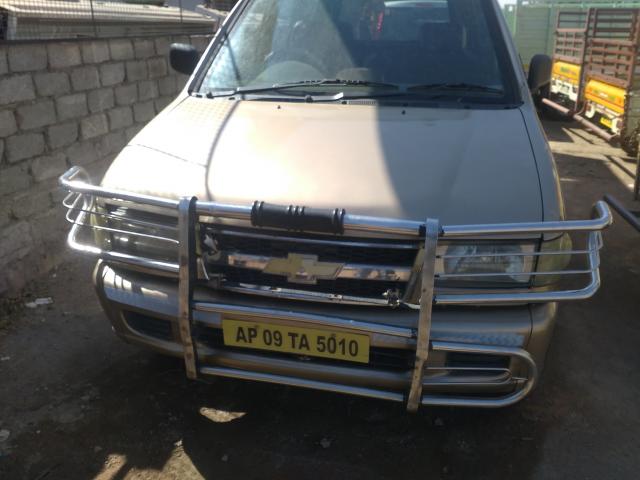 Chevrolet Tavera NEO LS B3 10 STR BS III 2010