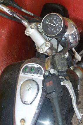Bajaj Avenger 180cc 2006