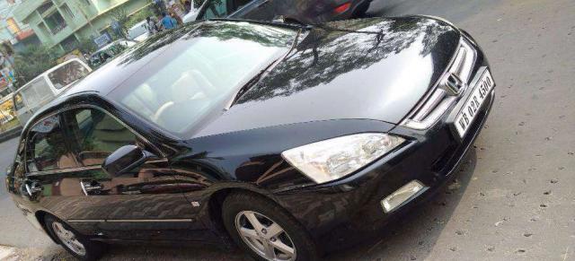 Honda Accord 2.3 VTI L MT 2004