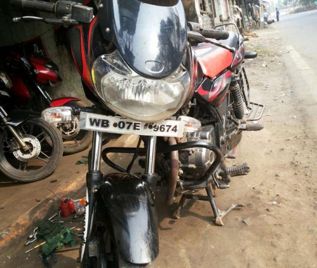 Bajaj Discover 150cc 2011