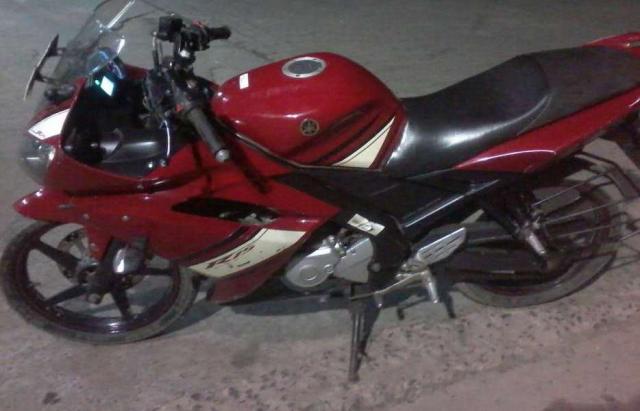 Yamaha YZF-R15 150cc 2011