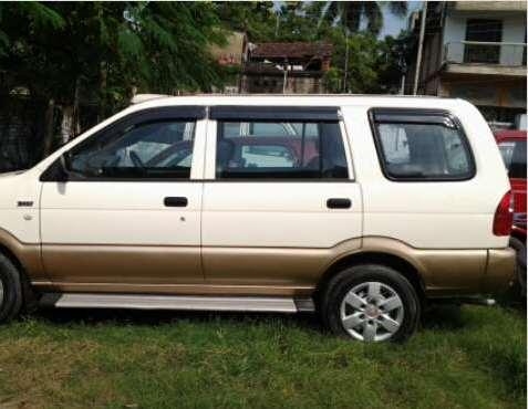 Chevrolet Tavera NEO LS B3 10 STR BS III 2010