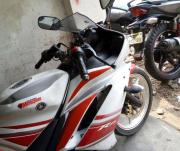 Yamaha YZF-R15 150cc 2011