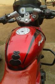 Bajaj  Pulsar 180cc 2011