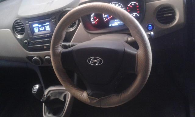 Hyundai Grand i10 Sportz 2013