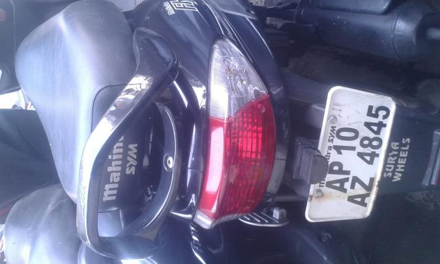 Mahindra Flyte 125cc 2011