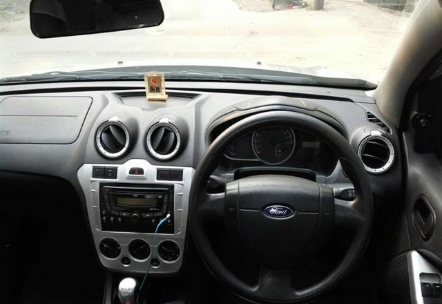 Ford Figo DURATEC TITANIUM 1.2 2010