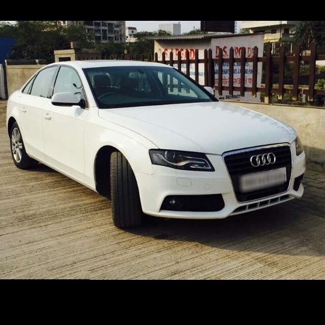 Audi A4 2.0 TDI S Line 2011