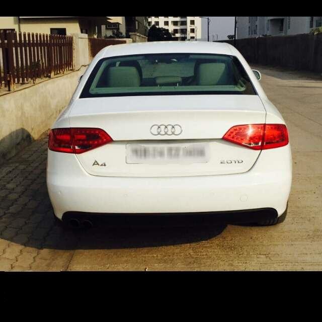 Audi A4 2.0 TDI S Line 2011