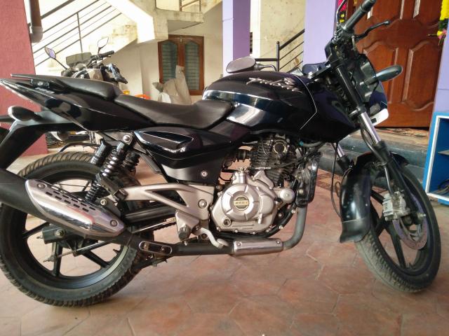 Bajaj  Pulsar 180cc 2011